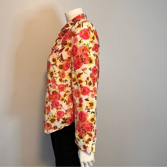 Ann Taylor Women's Double Pocket Long Sleeve Red Cream Print Button Down top US6 - Picture 2 of 10